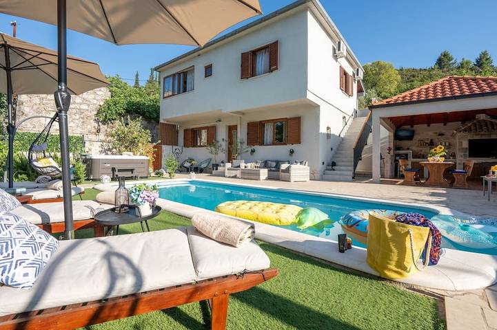 Ferienhaus für 9 Personen, mit Terrasse und Sauna, mit Haustier - 1