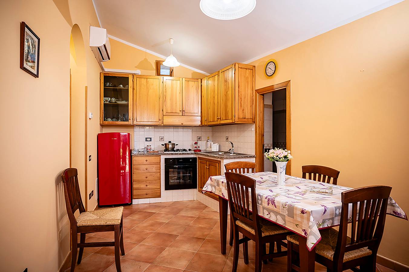 Casa vacanza per 3 persone con terrazza in Pisciotta, Cilento Coast