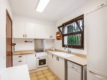 Agriturismo voor 6 Personen in Sant Pere Pescador, Costa Brava, Afbeelding 2