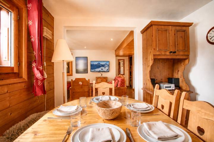 Ferienwohnung für 8 Personen, mit Pool und Terrasse sowie Garten - 1