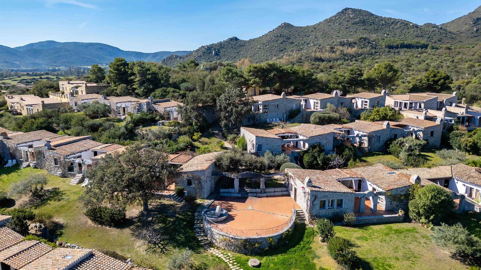 Casa Vacanze 'Love Sant'elmo' con vista mare, Wi-Fi e aria condizionata in Castel Sant'Elmo, Castiadas