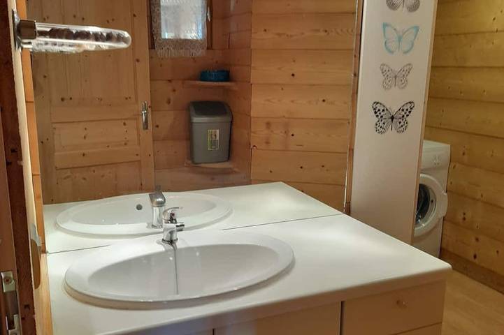 Gîte pour 6 personnes à Montmin - 4