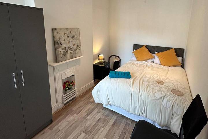Holiday rental for 10 people, with Garden in South Yorkshire