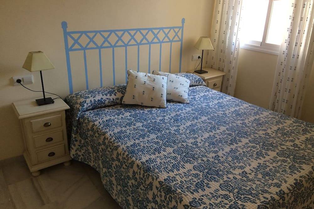 Appartement entier, Precieux Grenier Très Prudent, calme, ensoleillé et proche de la plage in Costa Ballena, Rota