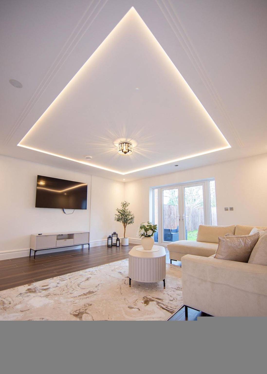 Beautiful 5 Bed House - Close to Windsor Castle! in Windsor, Berkshire