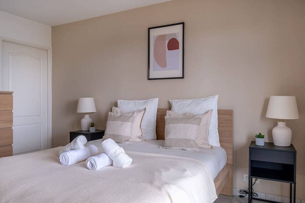 Entire apartment, Appartement Exquis à La Défense in Courbevoie, Hauts-de-Seine