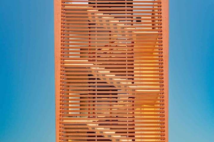 Ferienwohnung für 4 Personen, mit Balkon und Pool sowie Whirlpool in Torre Colimena