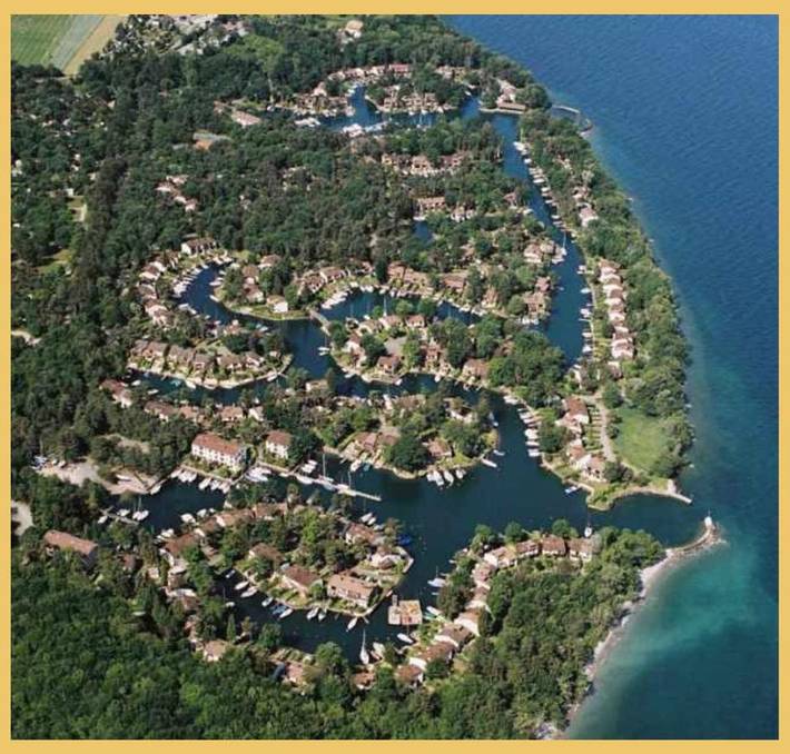 Location de vacances pour 6 personnes, avec vue et balcon ainsi que piscine et vue sur le lac dans Port Ripaille - 2