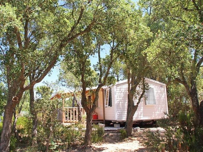 Domaine De La Bergerie - Mobilhome 5 personnes - Privilège Espace B - 2 chambres - 4/5 personnes in Roquebrune-sur-Argens, Côte méditerranéenne (France)