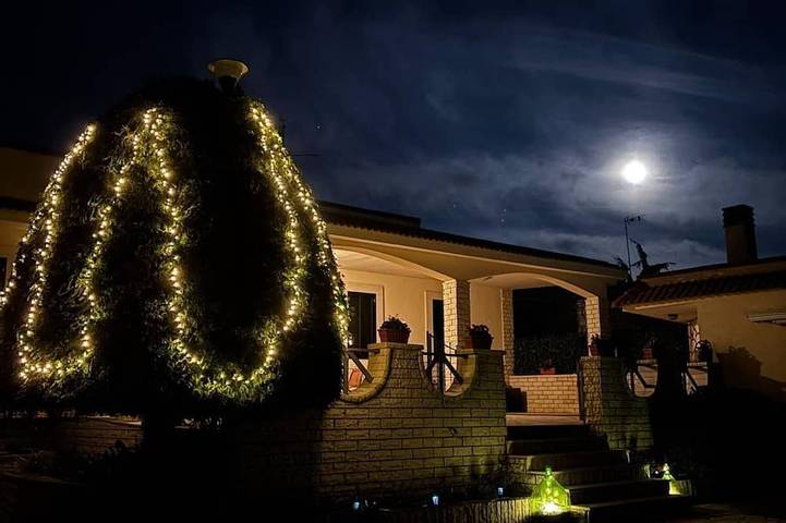Villa Sideris, villa con 3 camere da letto in Putignano, Provincia di Bari