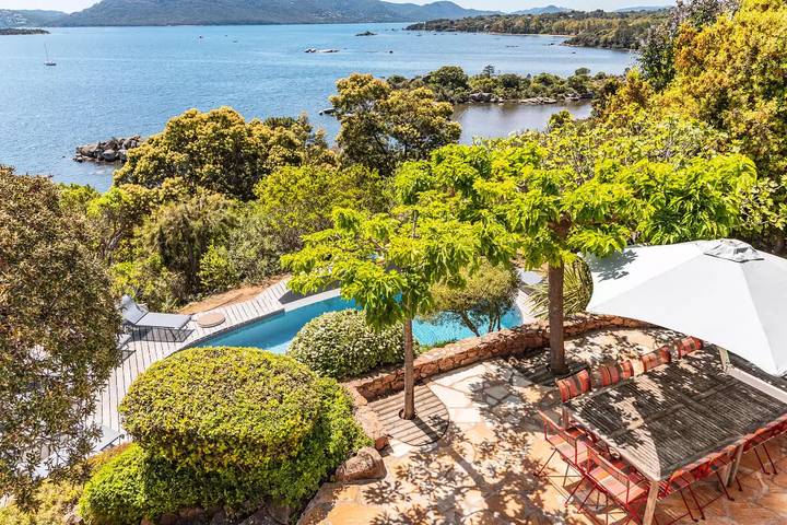 Villa pour 24 personnes, avec vue et piscine ainsi que jardin et balcon à Porto-Vecchio - 3
