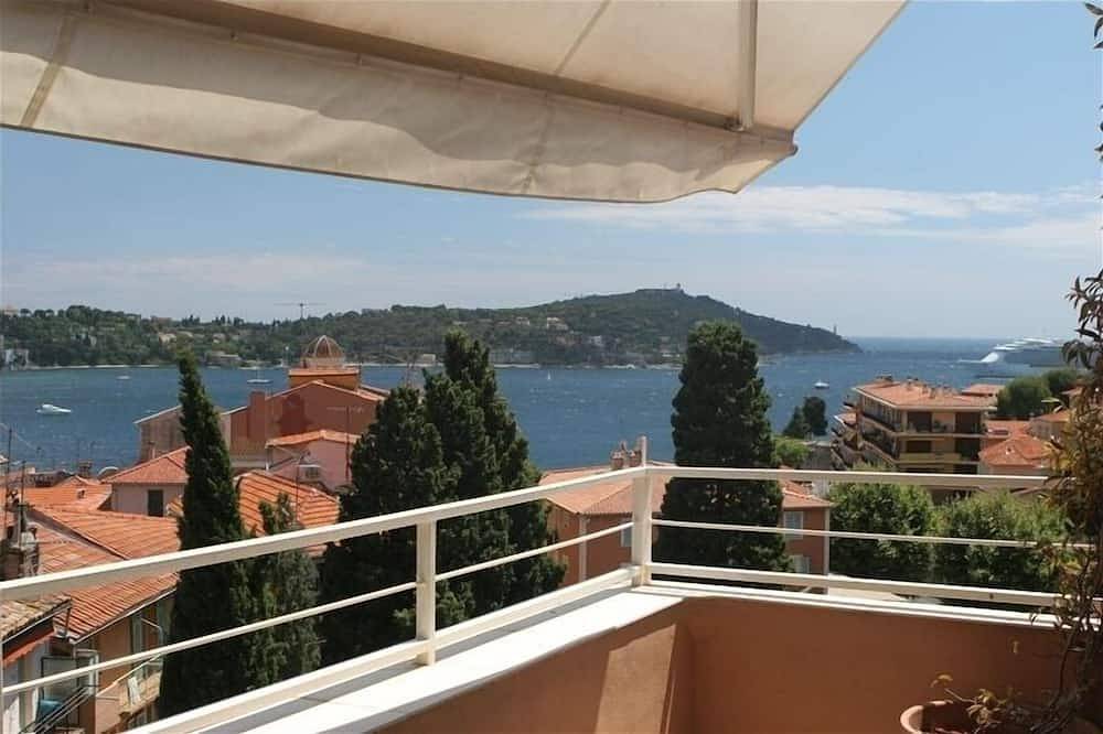 Hel leilighet, Villefranche / Mer Gamleby. Panoramautsikt over havutsikten. Gå til stranden og restaurantene in Villefranche-sur-Mer, Middelhavskysten (Frankrike)