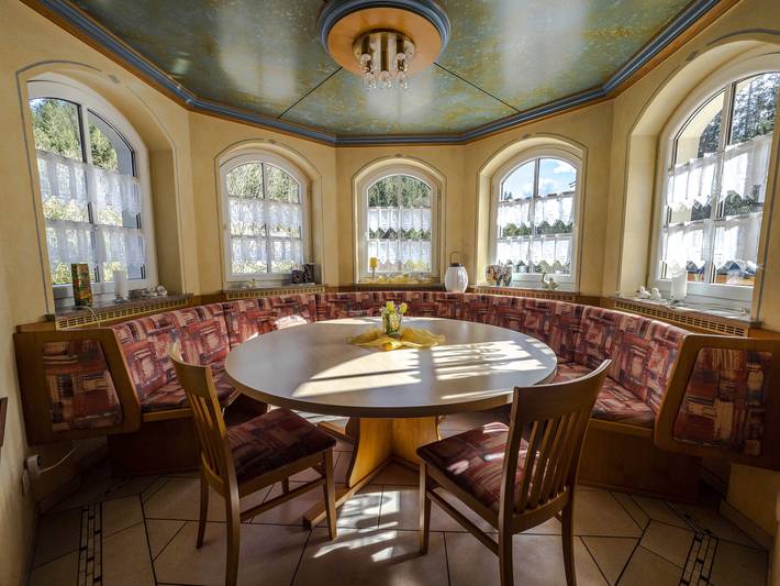 Pension für 2 Personen, mit Balkon und Balkon/Terrasse sowie Terrasse und Garten in Wallenfels