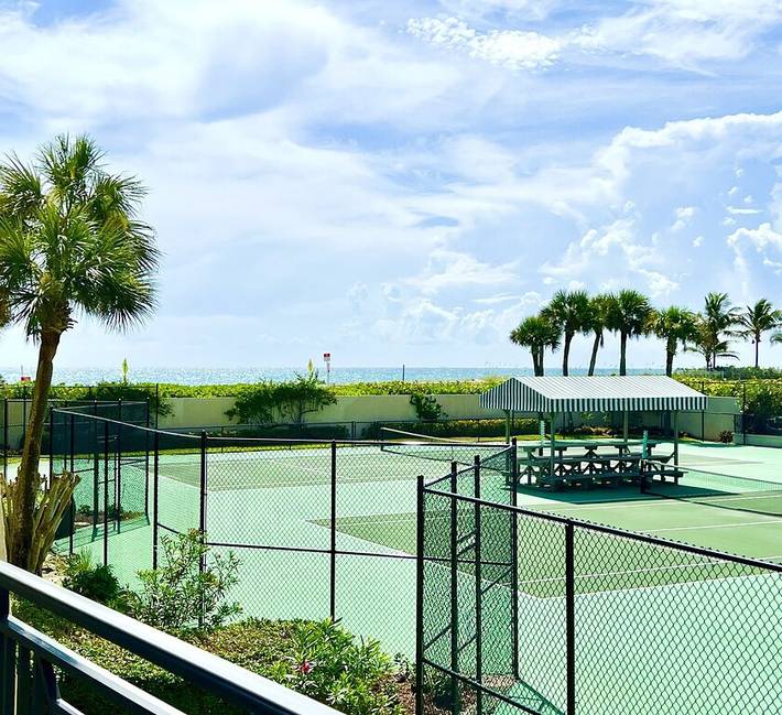 Vacation rental for 5 people, with pool and balcony in Vero Beach