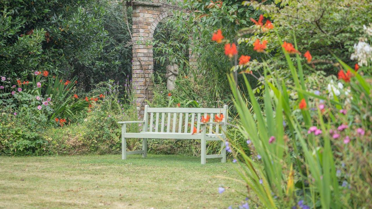 King Room with Garden View in Gilwern, Brecon Beacons