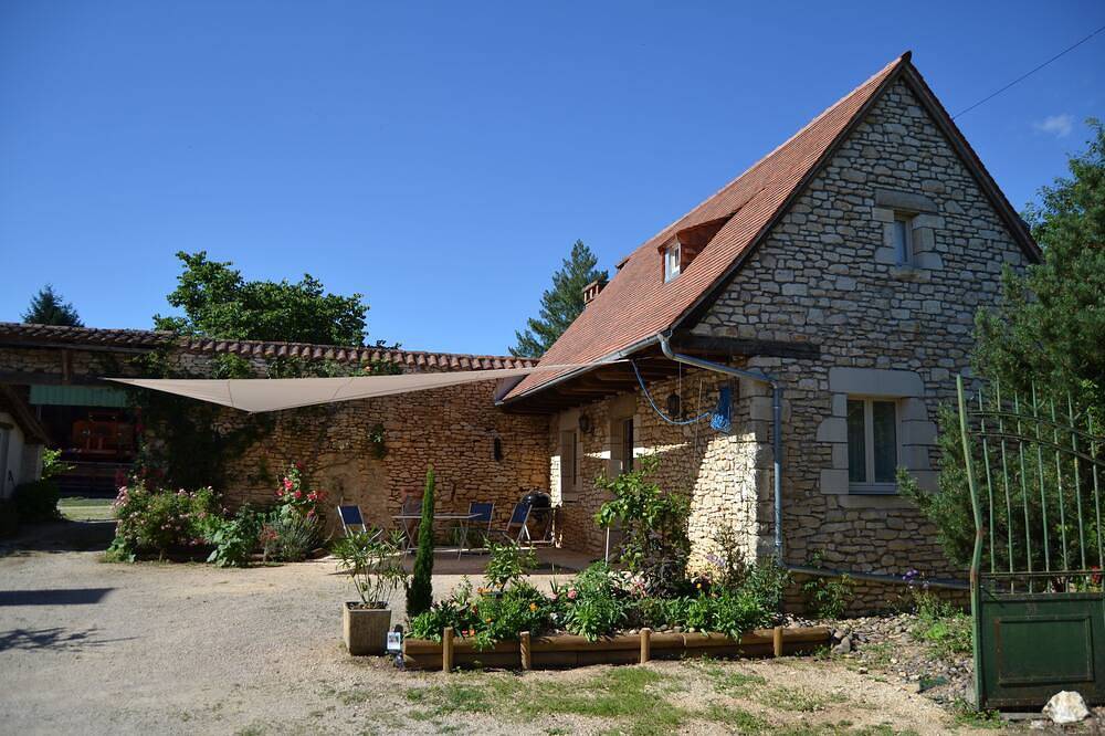 Gîte  Andral \"Le Fournil\"  (ancien four à pain de la ferme)   500m de la rivière in Pinsac, Parc Naturel Régional des Causses du Quercy