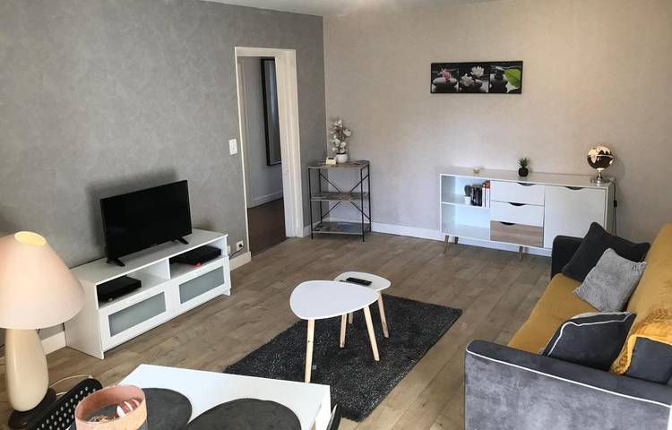 Gîte pour 6 personnes, avec jardin et vue, animaux acceptés à Guéret - 3