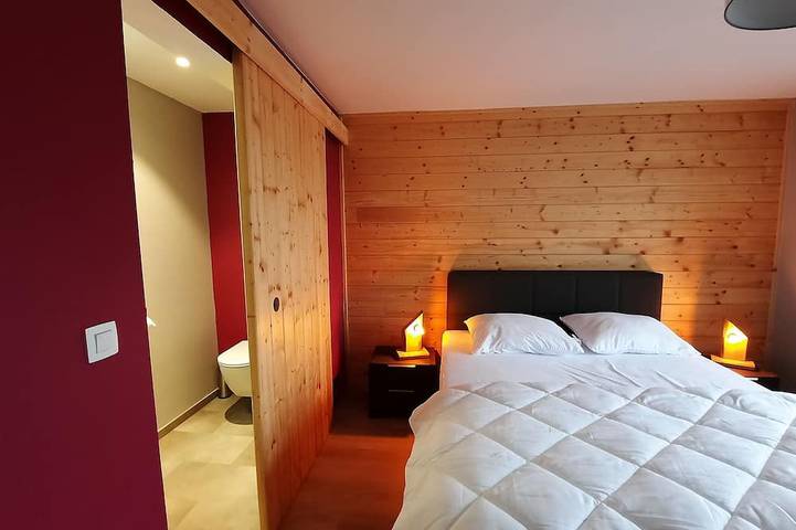 Gîte pour 13 personnes, avec terrasse et jardin dans Mont (Houffalize) - 2