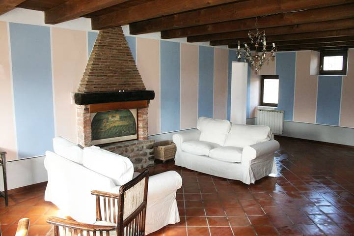 Agriturismo per 6 persone, con terrazza, con animali domestici in Sona