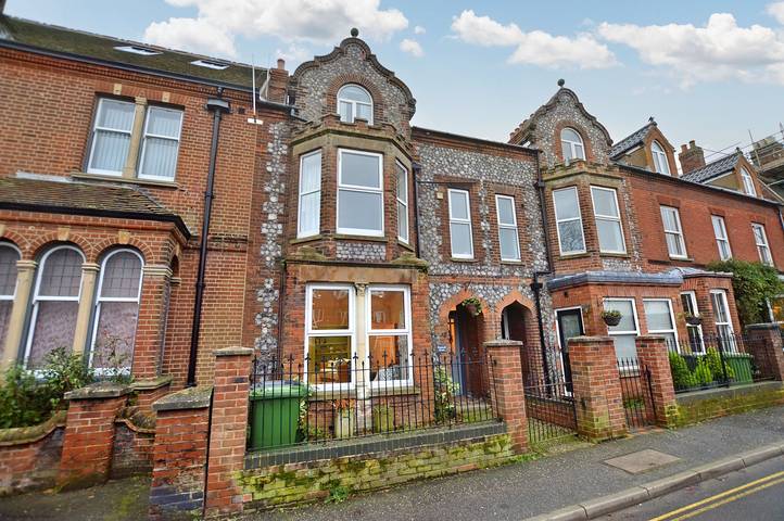 Cottage for 9 people in Sheringham