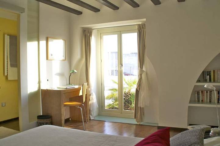 Ganze Wohnung, Luxuswohnung , hell, sonnig ,geräumig, in der Altstadt, mit privatem Parkplatz. in Jerez de la Frontera, Costa de la Luz