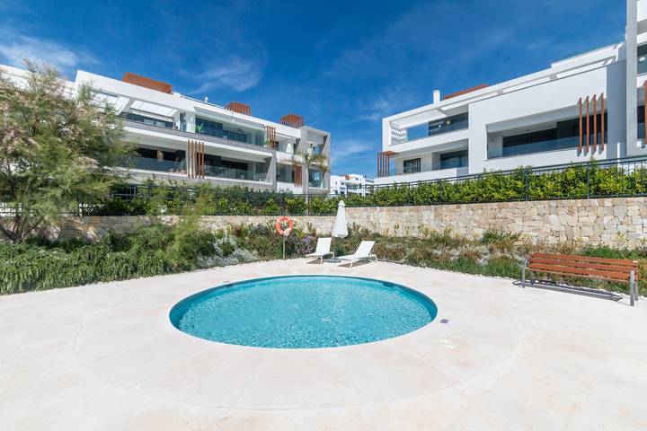 Appartement entier, Appartement 'Ground Floor 2bed Miradores Del Sol' avec piscine partagée, Wi-Fi et climatisation in Triangulo de Costalita, Estepona
