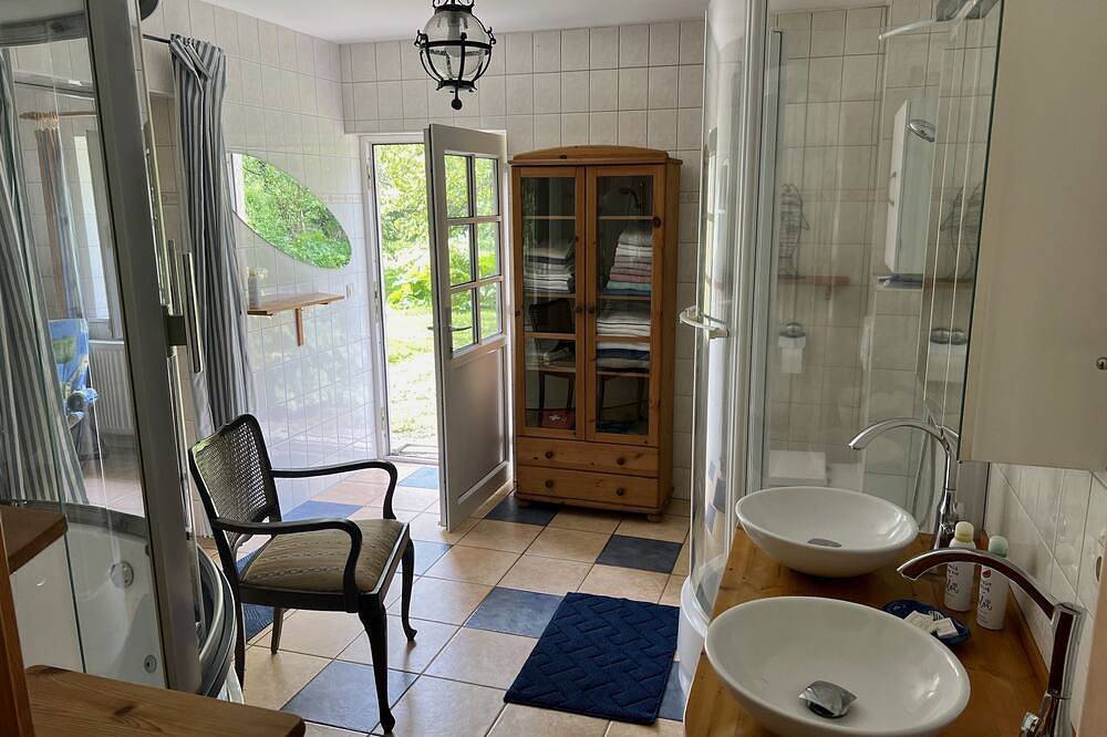 Ganze Wohnung, Ferienwohnung Segeln und Angeln - Ferienwohnung Angeln und Segeln in Grabowhöfe, Mecklenburgische Seenplatte