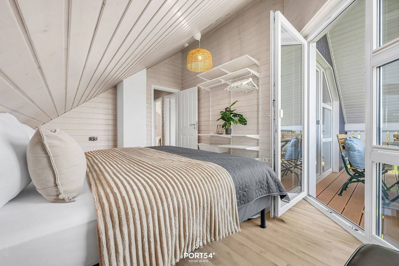Ferienhaus "Bernsteinblau" in Schönberg-Holm nahe Sandstrand und mit Sauna in Holm, Schönberg
