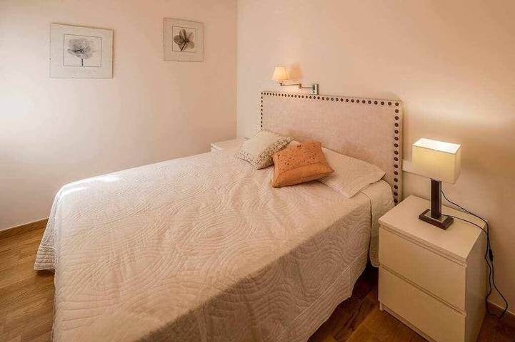 Ganze Wohnung, Penthouse mit großer Terrasse im Herzen von Girona in Girona, Gironès