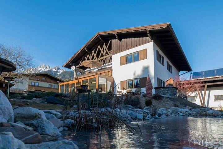 Ferienwohnung für 4 Personen, mit Balkon und Ausblick in Höfen - 3
