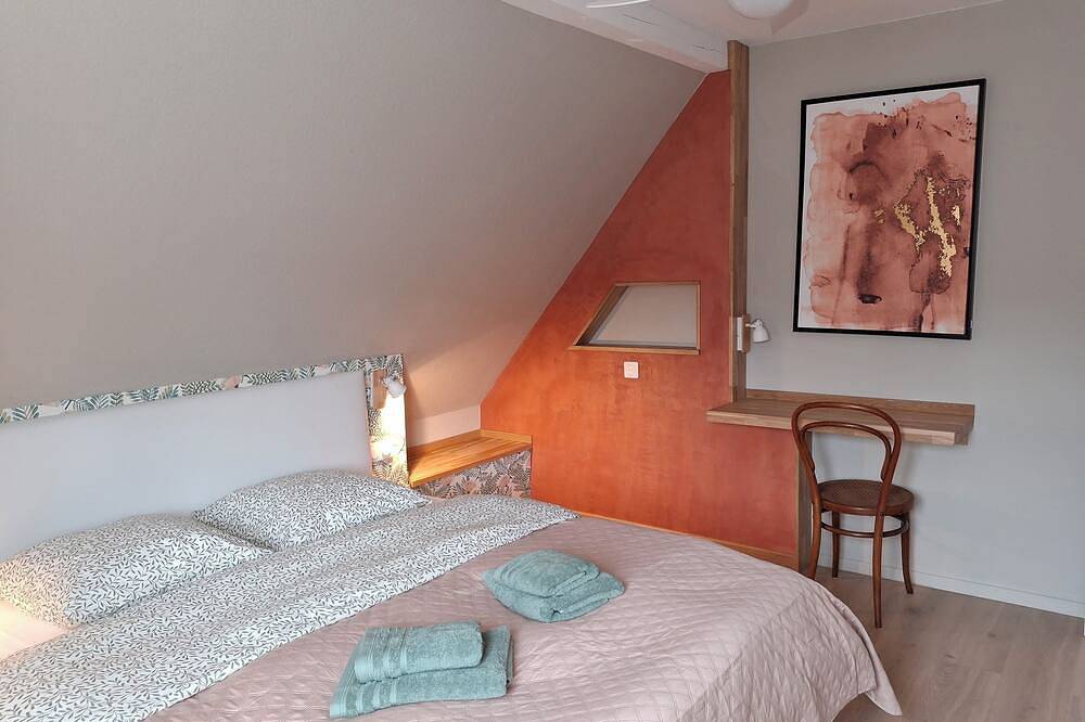 Appartement entier, Gîte Le Schopf - 3 chambres à coucher - parking gratuit -  à 25 km de Strasbourg in Scharrachbergheim-Irmstett, Nord de l'Alsace