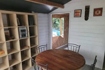 Maison de campagne pour 6 personnes, avec piscine et jacuzzi, animaux acceptés à Nivillac