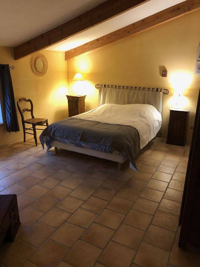 Location de vacances pour 4 personnes, avec terrasse et jardin à Espeluche - 4