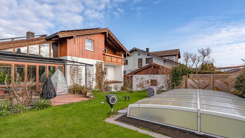 Ferienwohnung für 3 Personen, mit Terrasse und Pool - 1