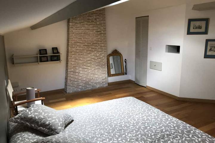 Location de vacances pour 6 personnes, avec jardin et terrasse, animaux acceptés à Saint-Aulaye - 4