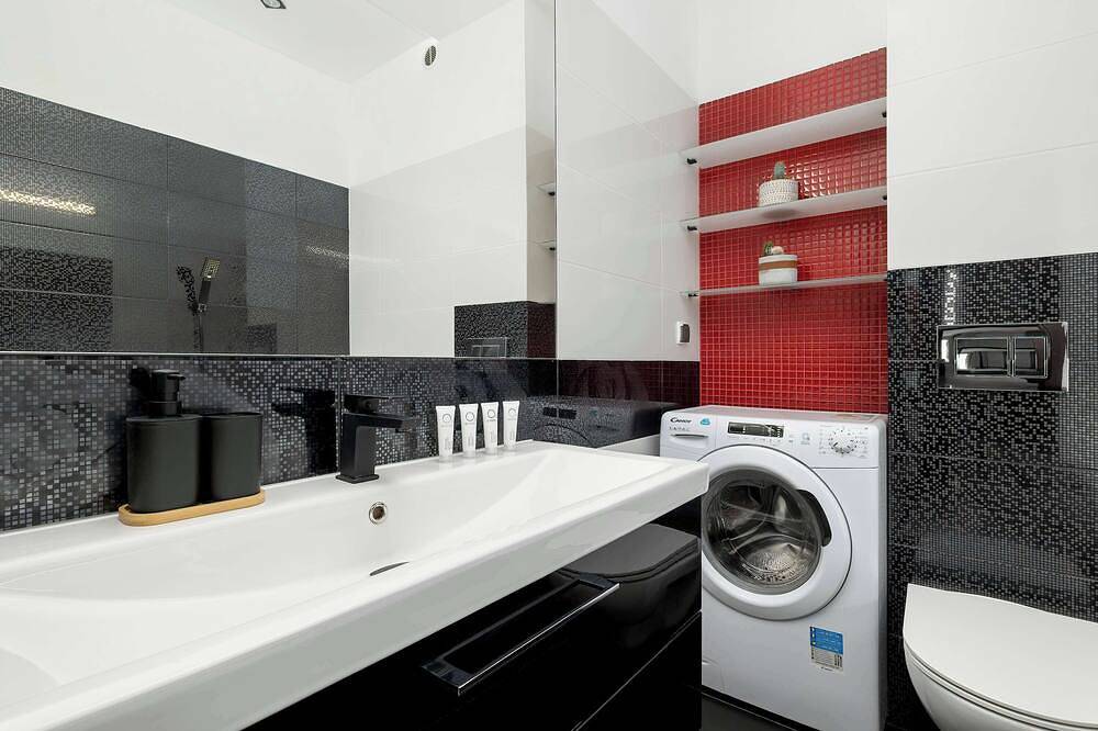 Ganze Wohnung, Urodzajna 12 Bielsko-Biała | | Funktionales Apartment mit Blick auf Grünflächen | Parkplatz & Balkon in Bielitz-Biala, Schlesien