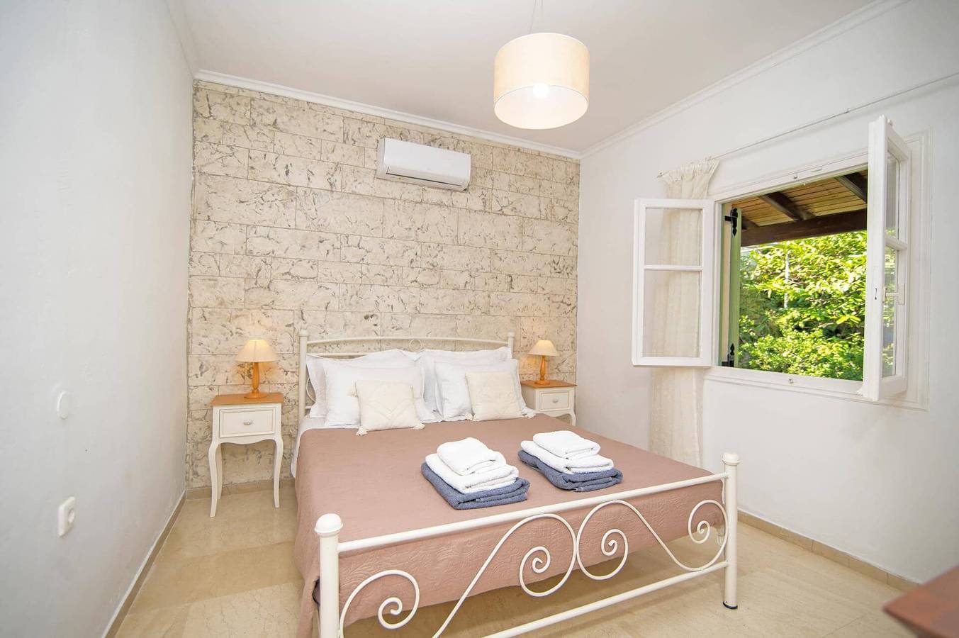 Villa Mistral Cottage by Villa Plus in Agios Stefanos (Corfu), Corfu