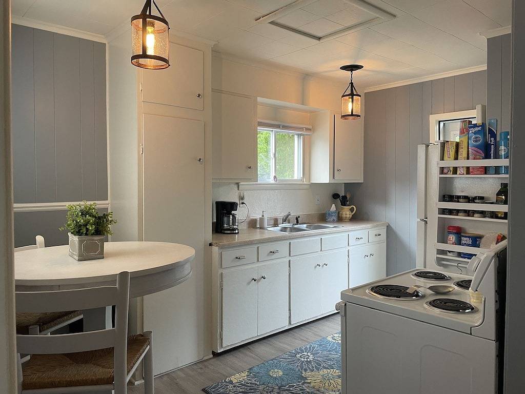 Bella on Bridge in Charlevoix, Charlevoix County