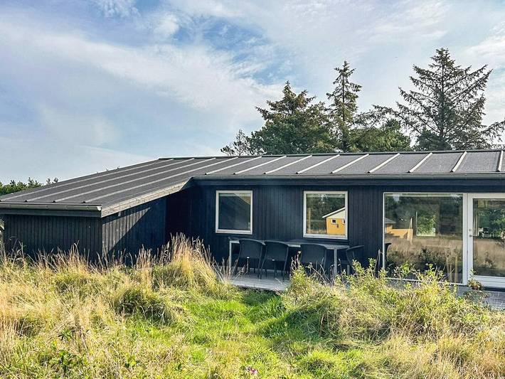 Ferieudlejning for 6 personer, med Terrasse i Sønderho