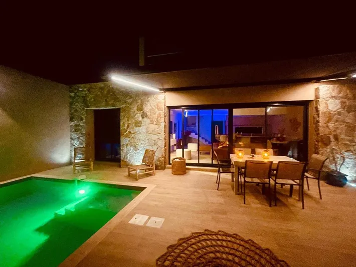 Villa pour 6 personnes, avec jardin ainsi que vue et piscine, animaux acceptés - 1