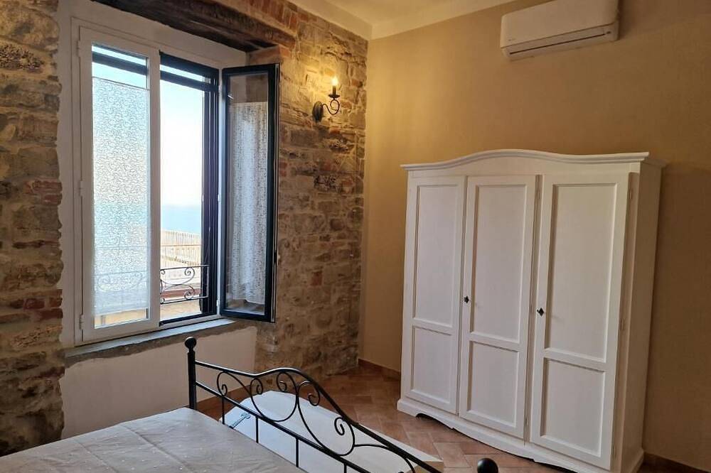 Ganze Wohnung, Ancient Aragonese Dwelling in the heart of the ancient village of Agropoli with sea view in Agropoli, Cilento