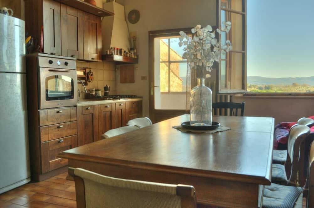Apartamento entero, Palazzo Bonaccorsi en el centro histórico con vistas panorámicas in Colle di Val d'Elsa, Provincia de Siena