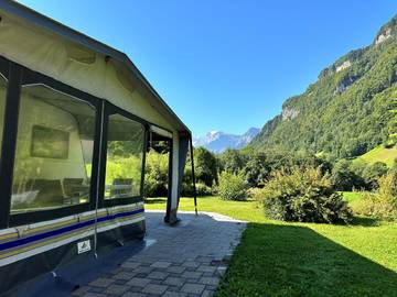 Bungalow für 5 Personen, mit Garten in der Schweiz