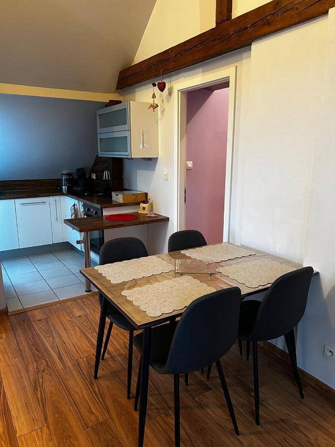 Gîte pour 4 personnes, avec balcon à Erstein - 2