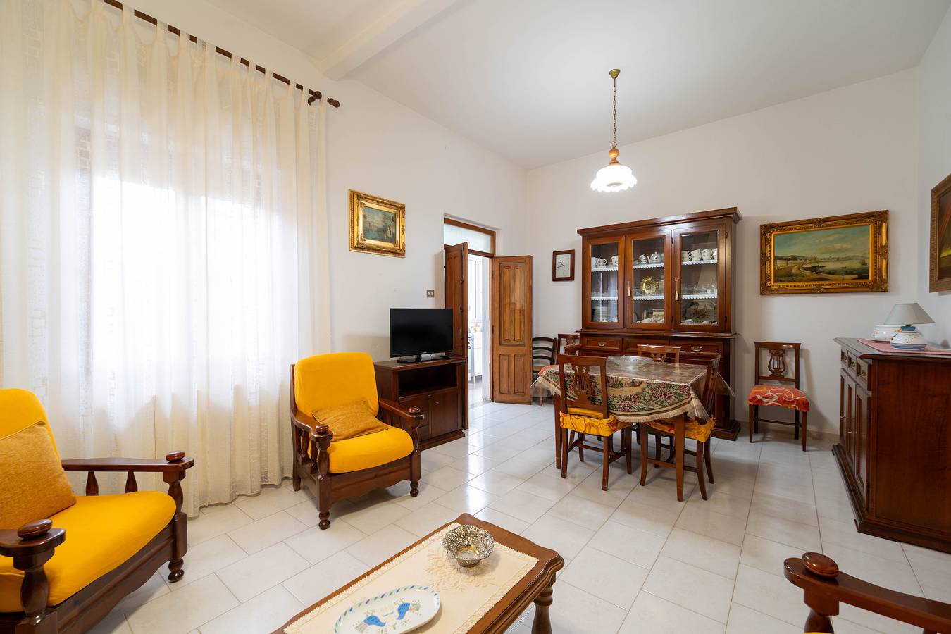 Casa Apollonia in Riola Sardo, Stagno di Càbras