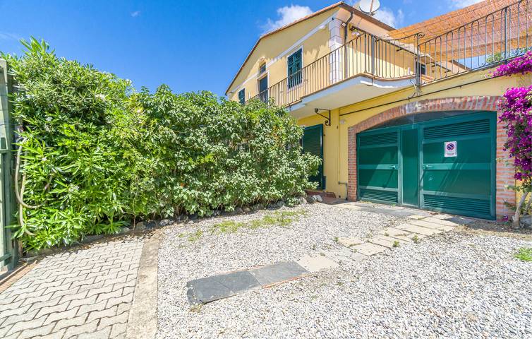 Gîte pour 4 personnes, avec jardin à Bonassola - 2