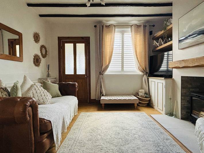 Solihull Cottage, Close to Nec, Bhx, Jlr in Solihull, Birmingham Area