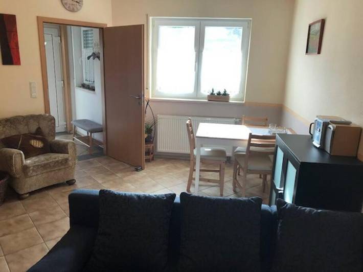 Ferienwohnung für 2 Personen, mit Terrasse und Garten in Kell am See - 3