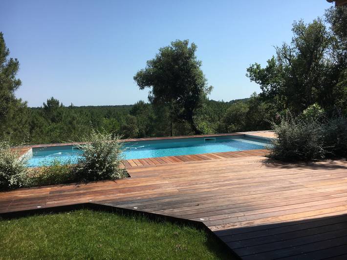 Location de vacances pour 9 personnes, avec terrasse ainsi que piscine et jardin dans Maubuisson - 2