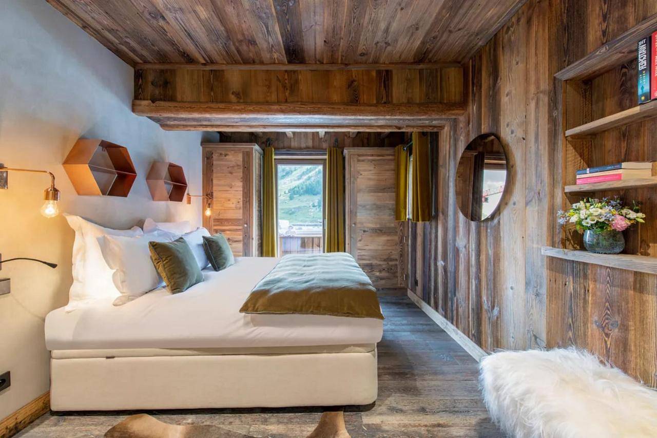 Six-Bedroom House in Courchevel 1850, Saint-Bon-Tarentaise